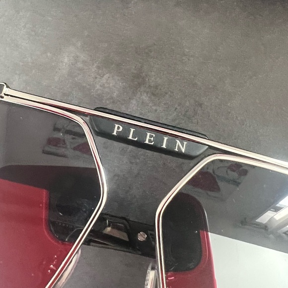 Philipp Plein Silver Aviator Sunglasses - Picture 3 of 6